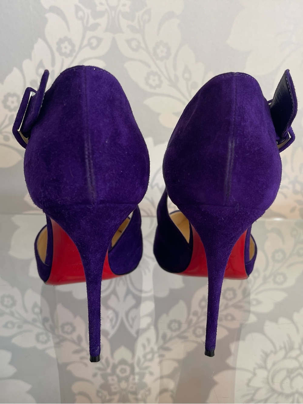 Christian Louboutin Purple Suede Sculpted Cutout Pointed Pumps - Size 38 - Picture 6 of 7